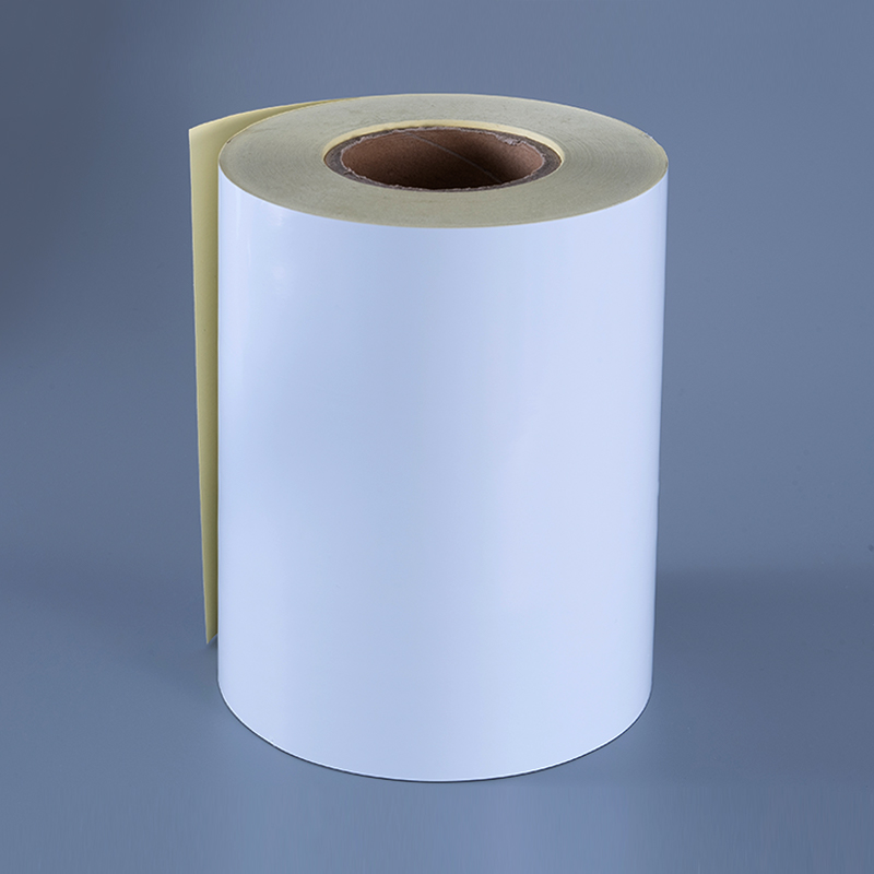 Film de poliester alb lucios de 50 mic etichetă autoadeziva cu adeziv detașabil rezistent la alcool și la temperaturi înalte